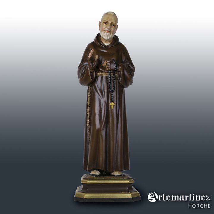 Padre Pío. Policromía lisa