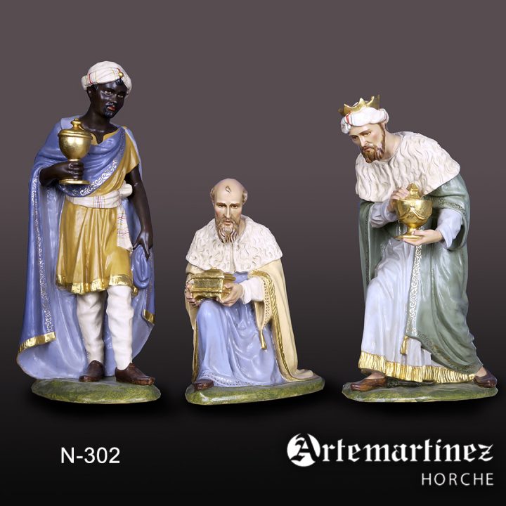 N-302 Reyes Molar. Policromía lisa con cenefa.